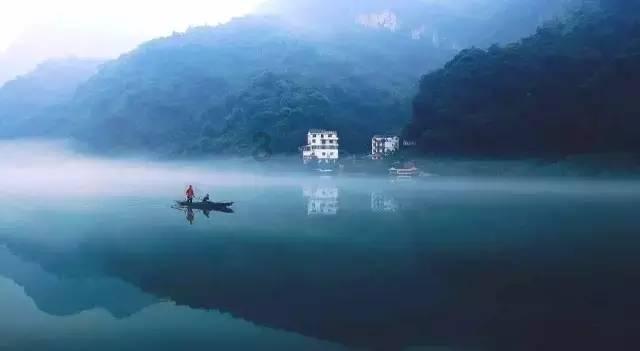 绯花羽护肤品可以祛痘吗？游戏画面
